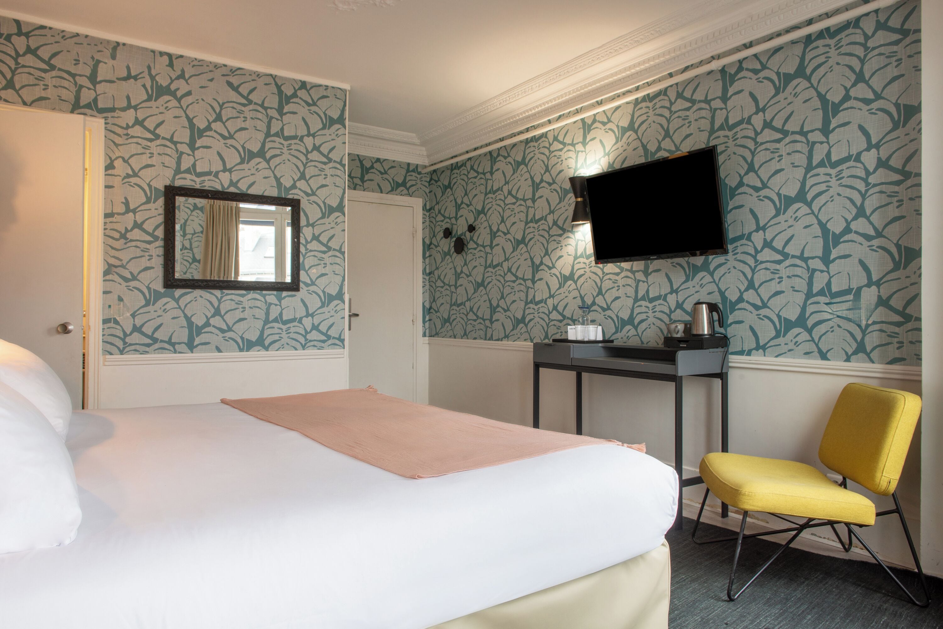 deluxe twin room | premium bedding, in-room safe, individually decorated