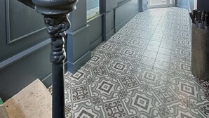 入口