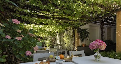 The Originals City, Hotel de Bordeaux, Bergerac center