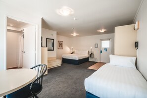 1 bedroom, soundproofing, iron/ironing board, free WiFi
