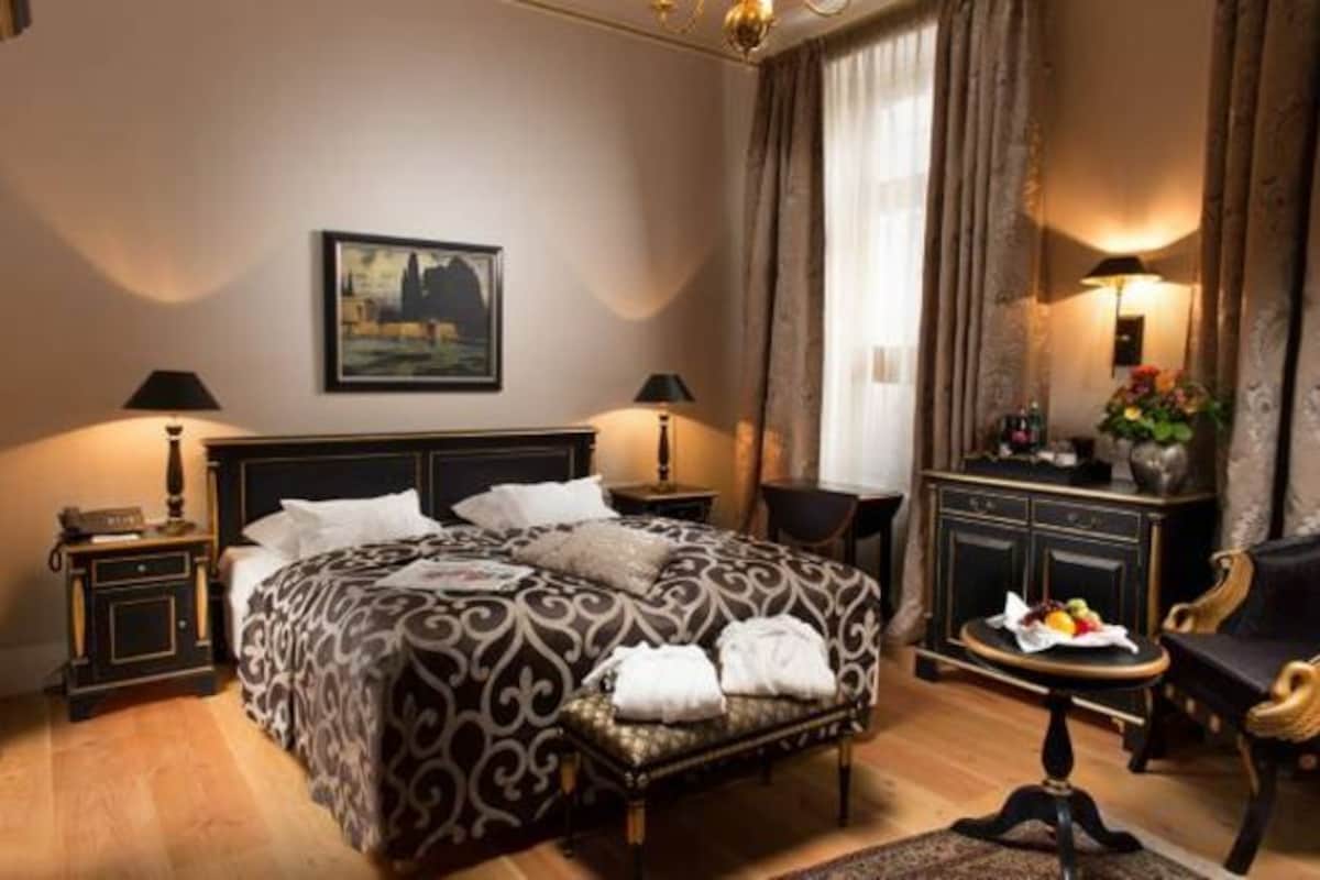 Palais Esplanade Double Room