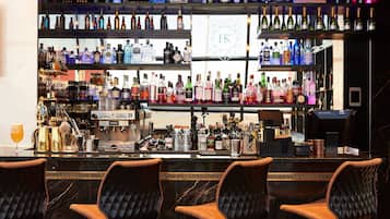 Bar (in der Unterkunft)