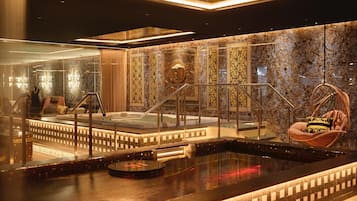 Couples treatment rooms, sauna, hot tub, steam room, massages