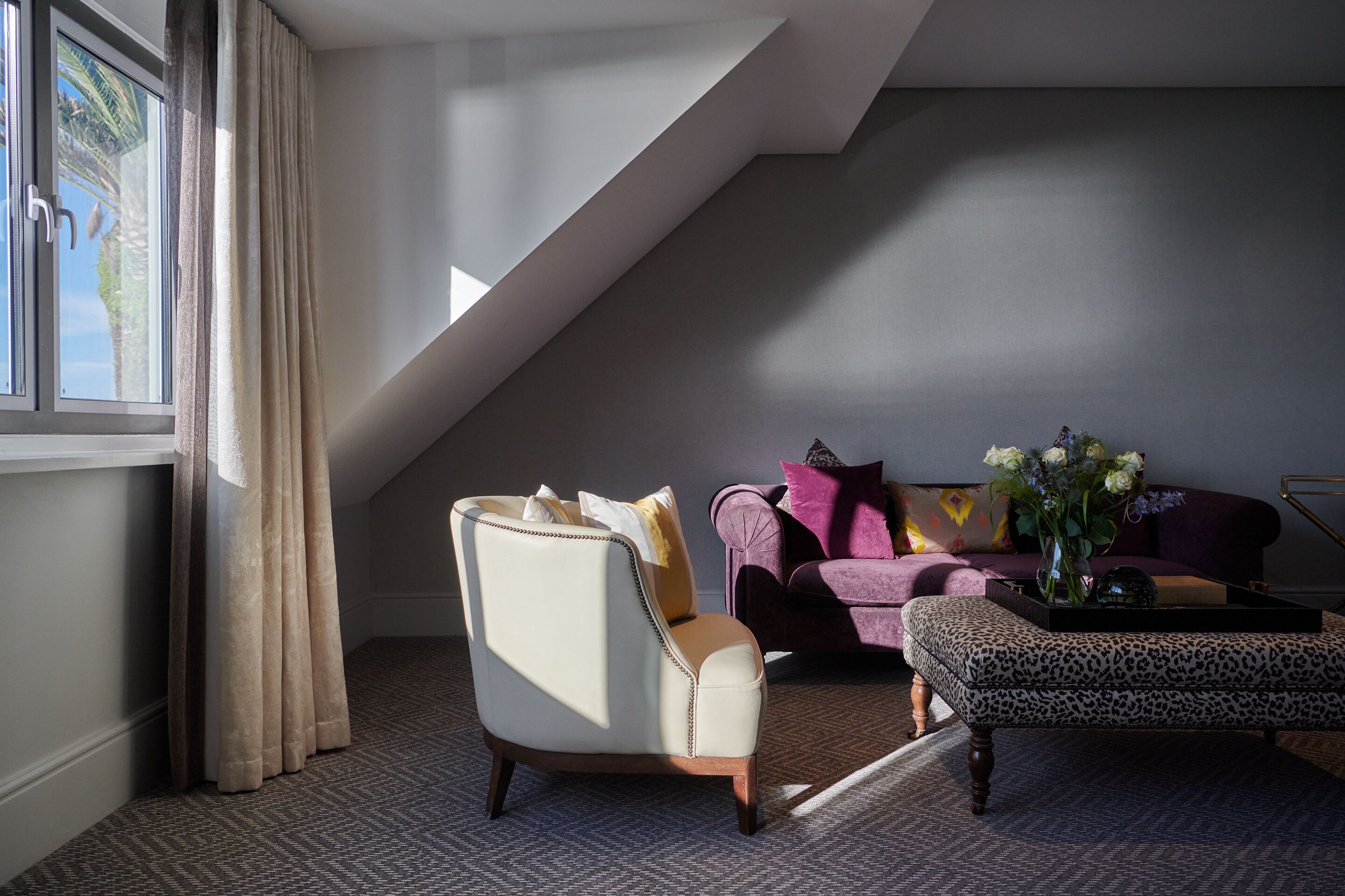 loft junior suite sea | living area | 43-inch smart tv with satellite channels, tv, netflix