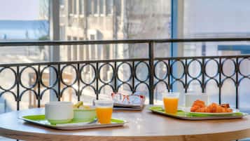 Tägliches kontinentales Frühstück gegen Gebühr