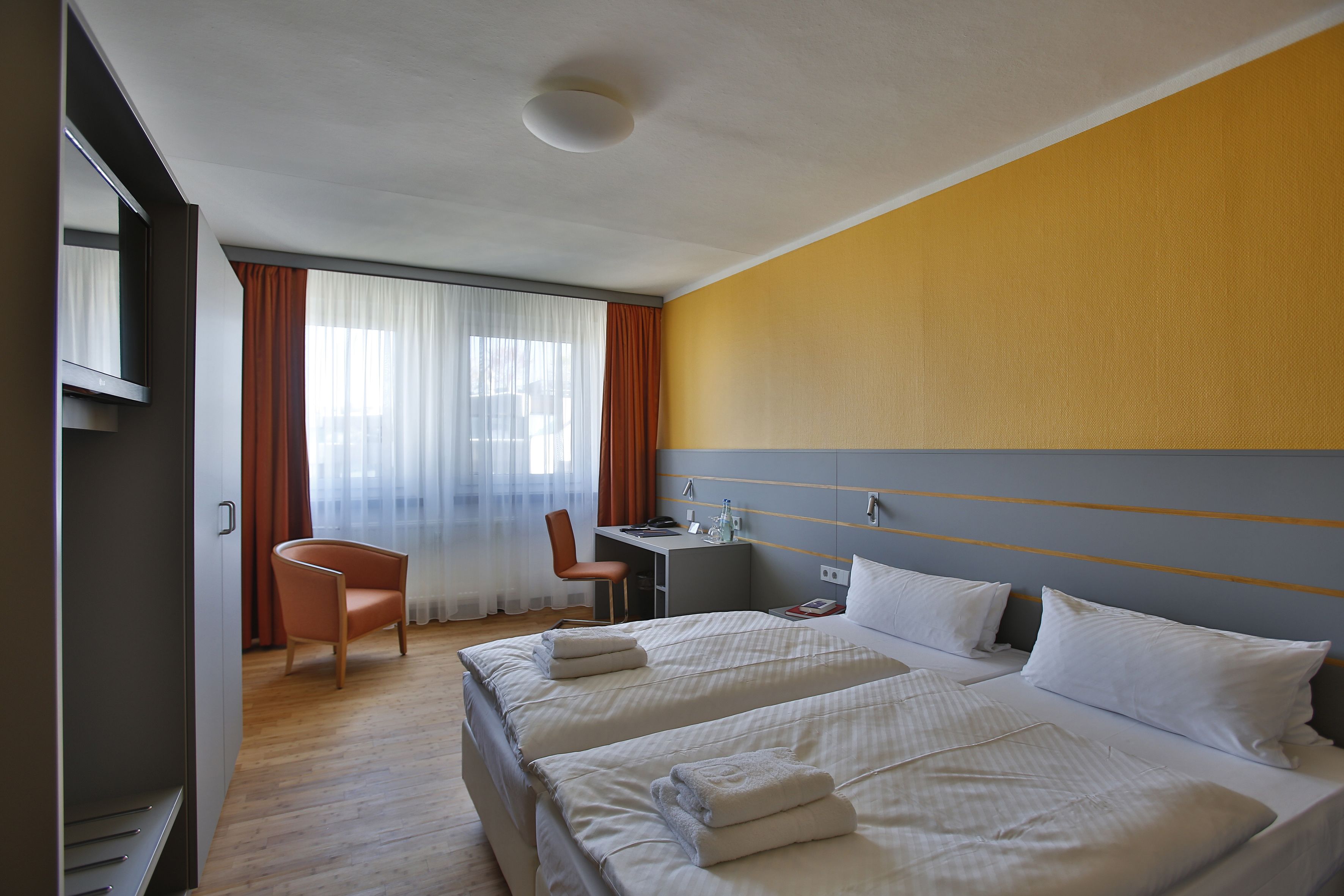 hypo-allergenic bedding, in-room safe, desk, iron/ironing board