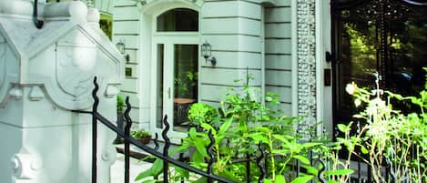 Majoituspaikan julkisivu