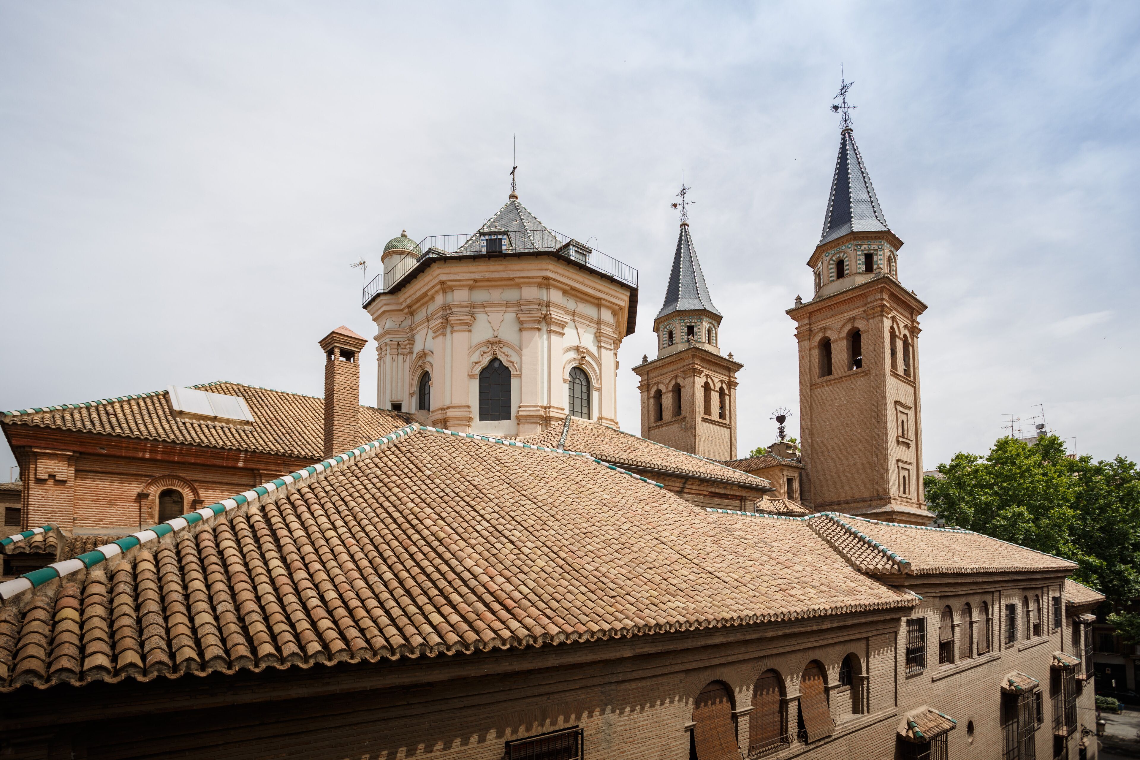 double room single use | memory-foam beds, minibar, in-room safe, desk