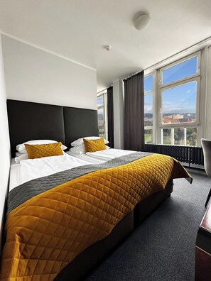 Family Suite | Minibar, in-room safe, blackout drapes, soundproofing - Hotel Uno Prague (Prague)