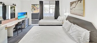 Golden Sands Motor Inn Forster