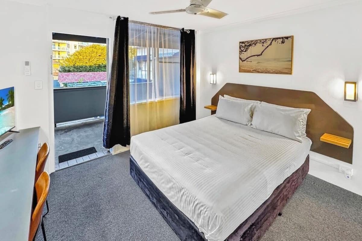 Standardzimmer, 1 Queen-Bett, Nichtraucher, Balkon (Balcony queen)