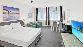 Superior Room, 1 Queen Bed, Non Smoking (Premium queen) | Blackout curtains, iron/ironing board, free WiFi, bed sheets