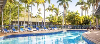 Nightcap at Kondari Resort