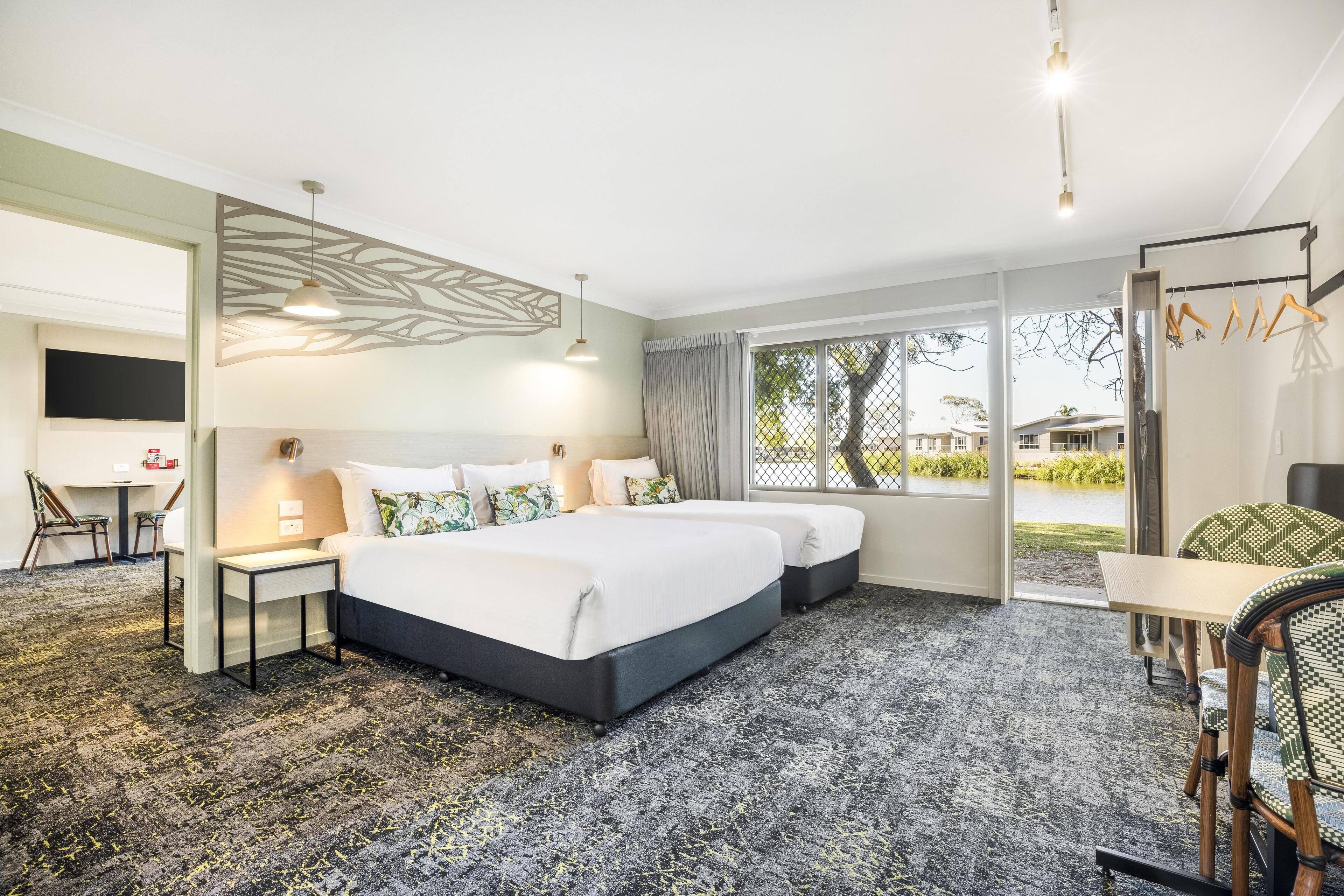 Superior Room, 2 Bedrooms, Lake View
