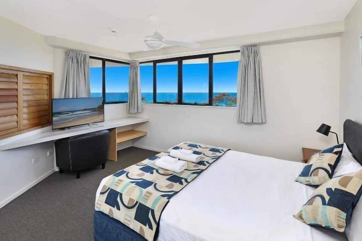 1 bedroom, blackout curtains, iron/ironing board, cots/infant beds