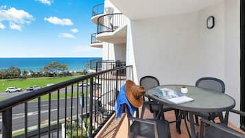 Deluxe One Bedroom Apartment Upper Level | Balcony view