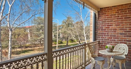 Kingston Gardens Serviced Apartments