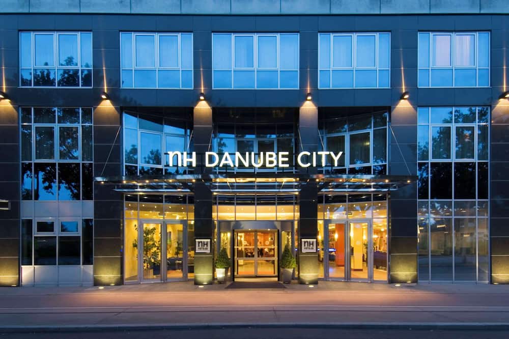 NH Danube City