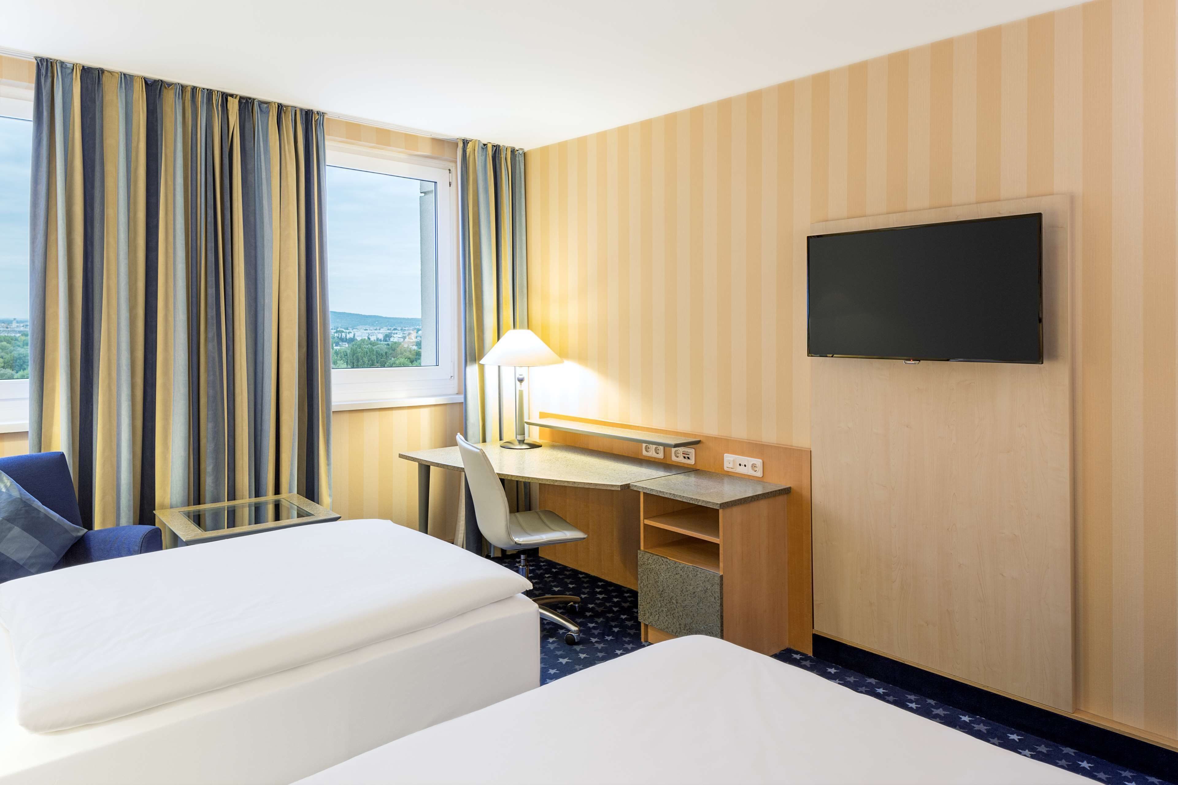 hypo-allergenic bedding, pillow-top beds, minibar, in-room safe