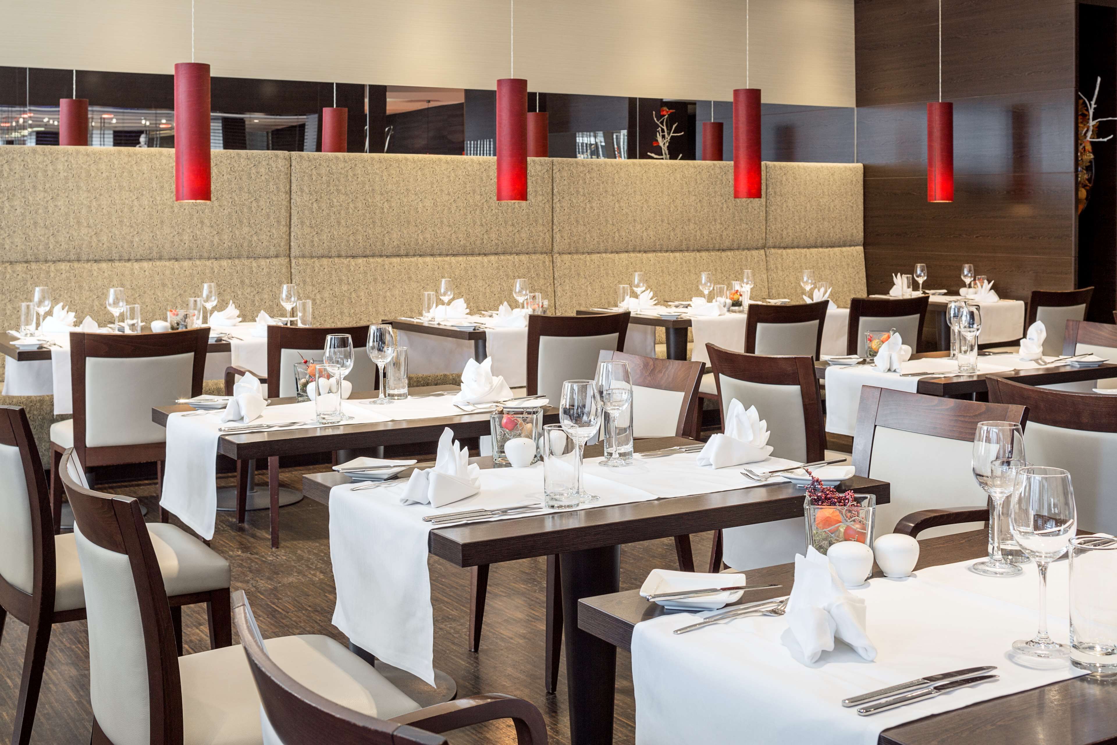 lunch and dinner served