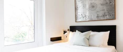 1 bedroom, desk, iron/ironing board, free WiFi