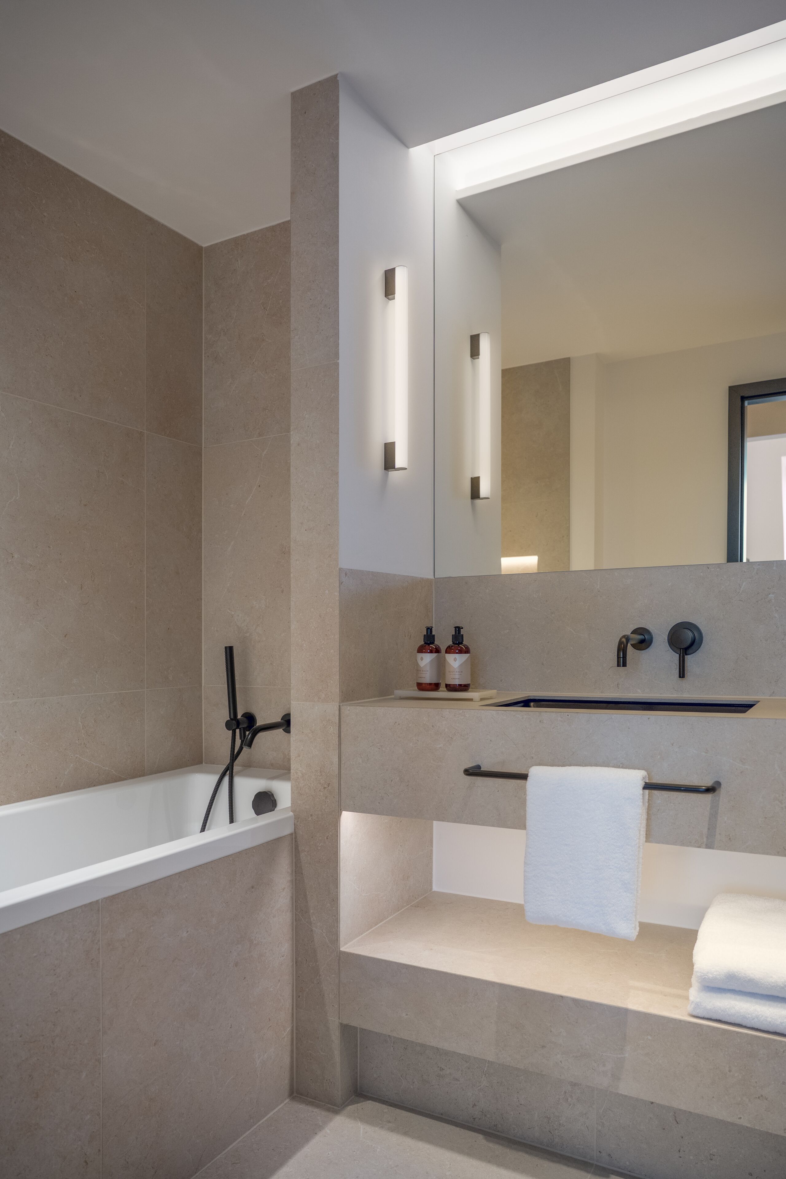 Almanac X Suite with Castle view | Bathroom | Shower, designer toiletries, hair dryer, bathrobes