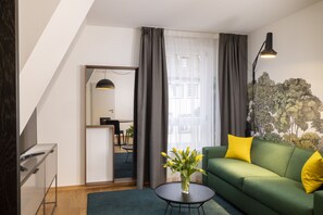 Appartement Familiale | Living area | TV
