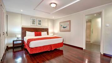 Minibar, in-room safe, desk, blackout drapes