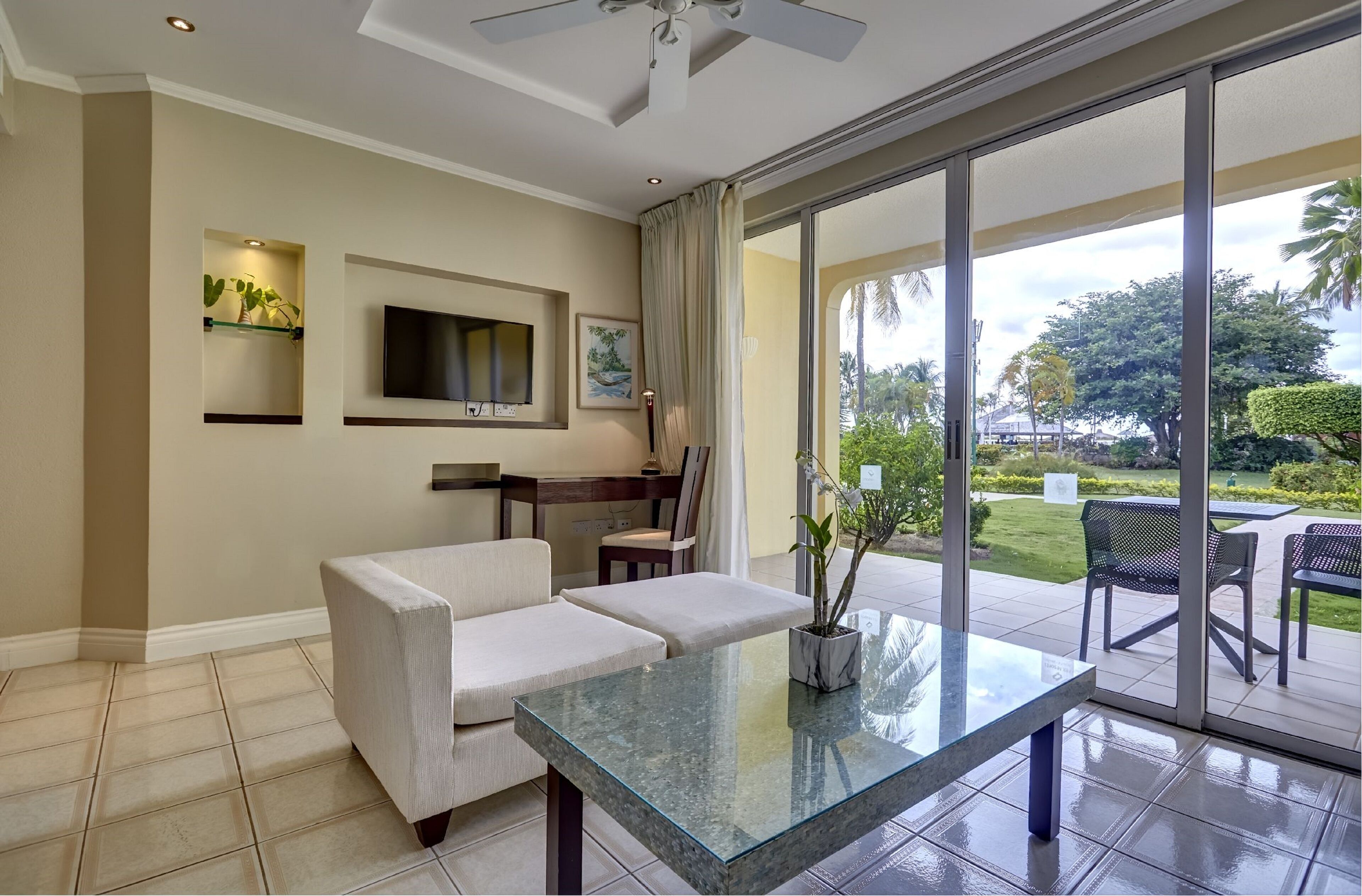 minibar, in-room safe, desk, blackout curtains