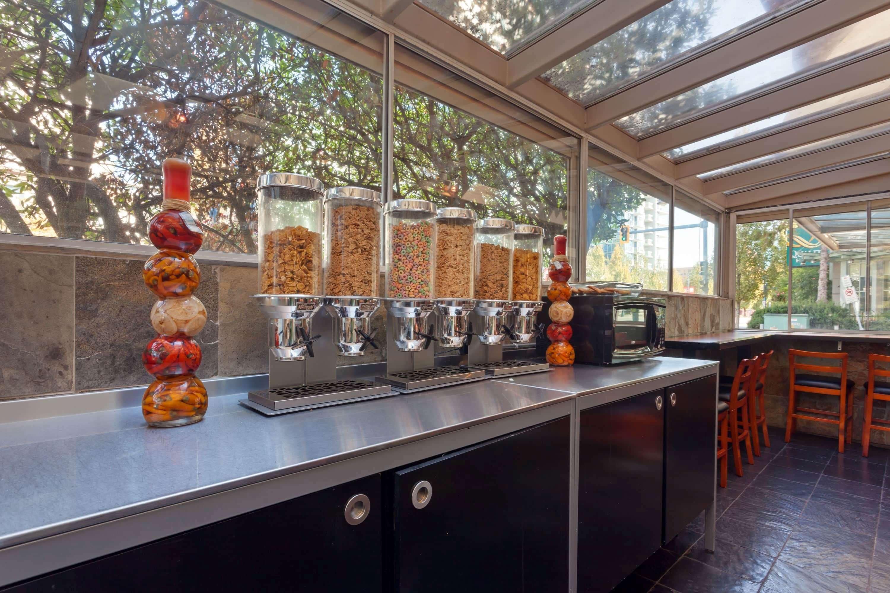 Photo - SureStay by Best Western Richmond Vancouver Airport