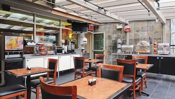 Area sarapan