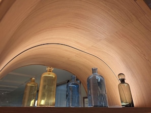 Bar (on property) - Mercure Paris Arc de Triomphe Wagram (Paris)