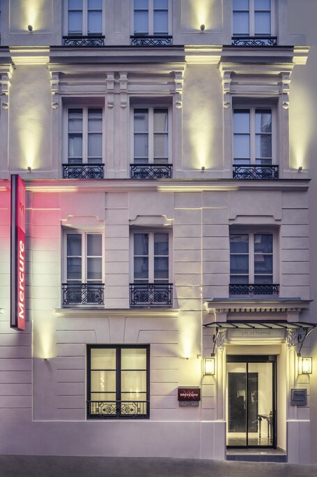 Mercure Paris Arc de Triomphe Wagram - Image 2