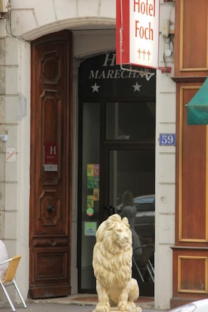 Exterior - Hotel Foch (Lyon)