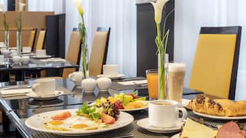 Daily buffet breakfast for a fee