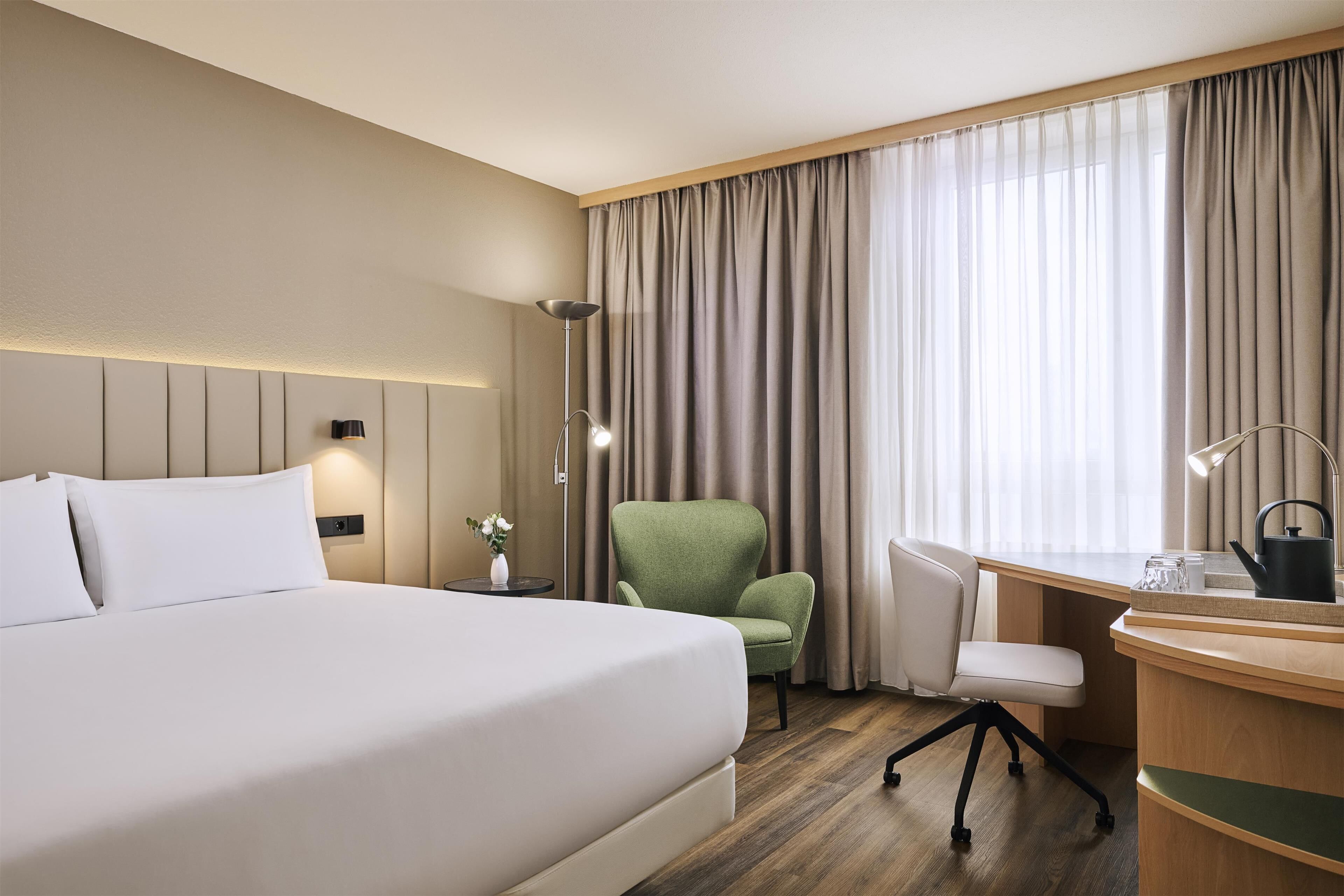 Premium bedding, pillow-top beds, in-room safe, desk