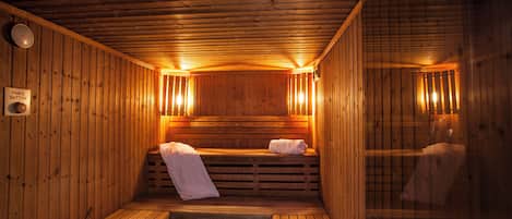 Whirlpool, Körperbehandlungen, Aromatherapie, Körperpeelings