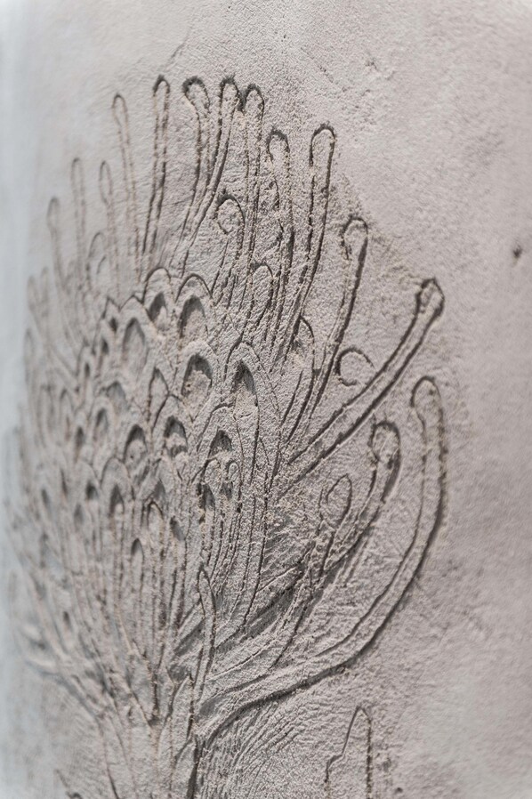 A close-up of a textured surface with intricate, repetitive patterns. - Cape Town Hollow Boutique Hotel CBD (Cape Town)