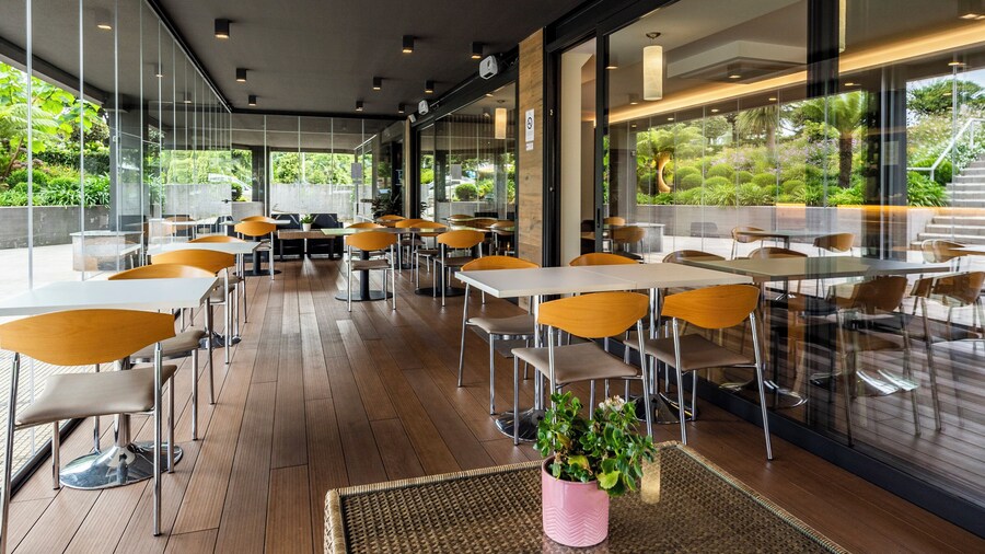 Hotel Avenida Coruña