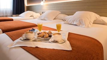 Triple Room | 1 bedroom, Egyptian cotton sheets, premium bedding, down comforters