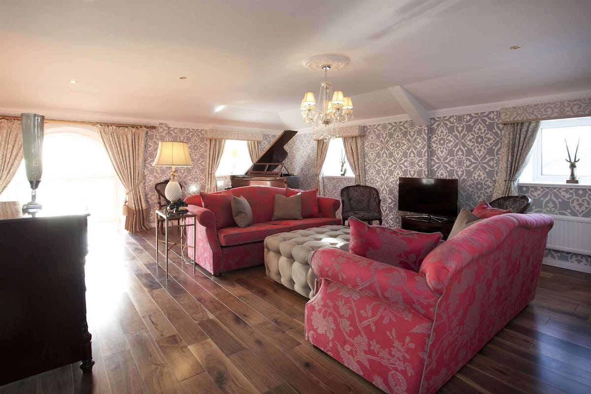 Suite, 1 letto king, non fumatori, angolo cottura | Servizio della camera