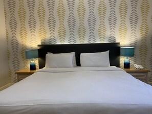 Standard Double Room | Individually decorated, individually furnished, desk, soundproofing