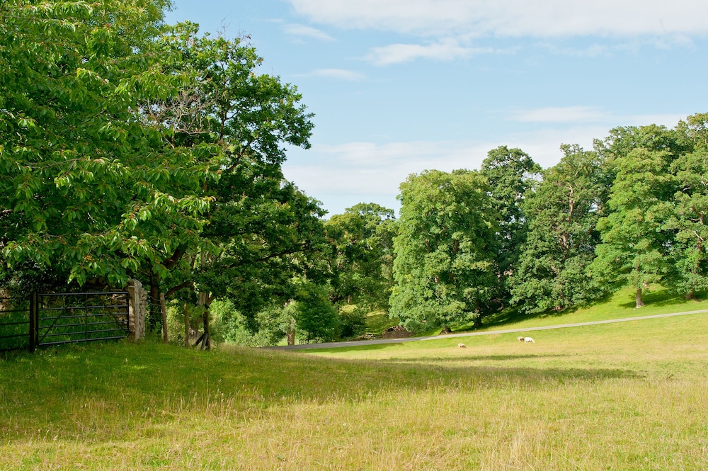 Bodysgallen Hall (national trust) by null