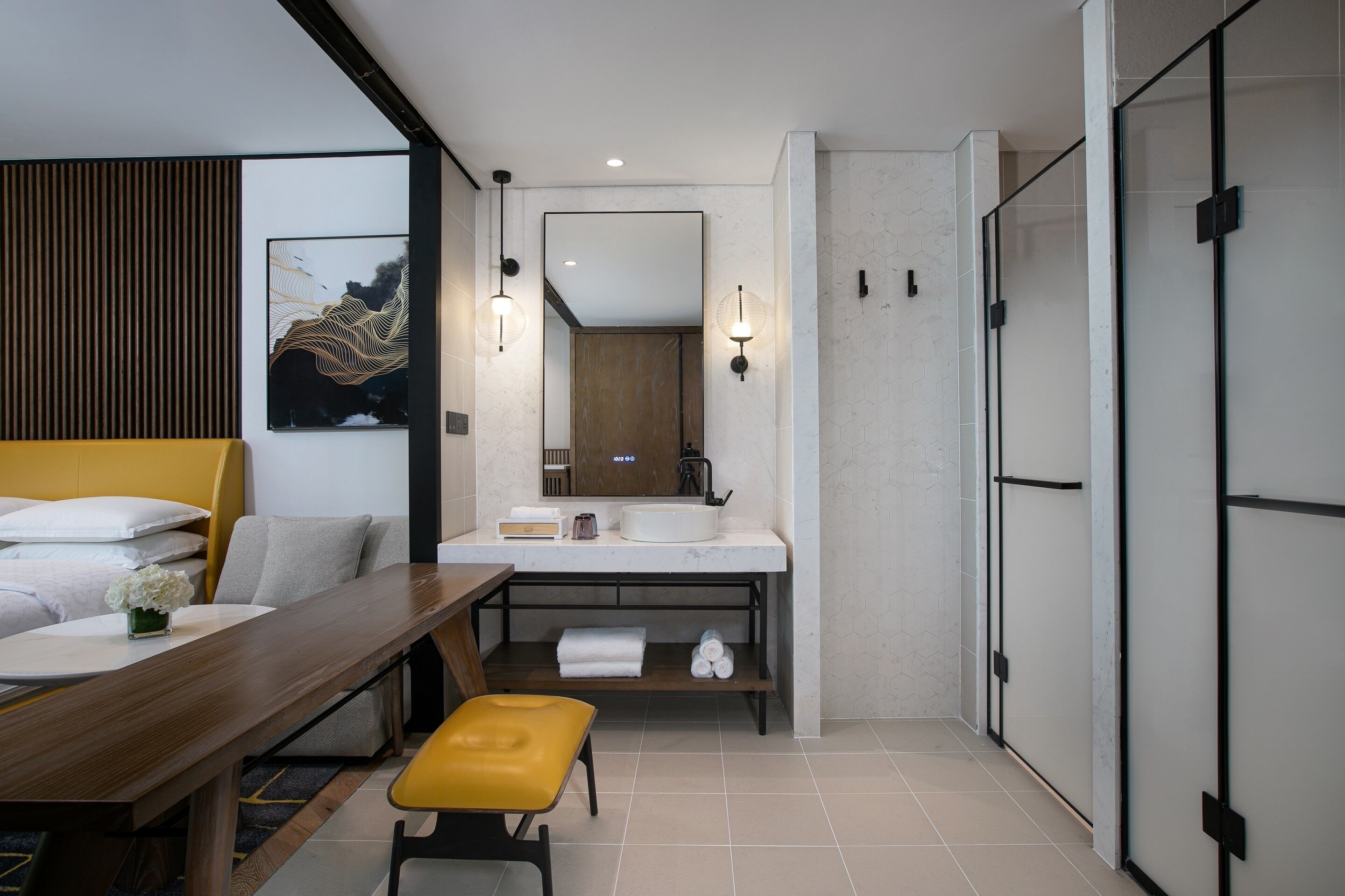 grand room, 1 king bed | bathroom | separate bathtub and shower, deep-soaking bathtub, rainfall showerhead