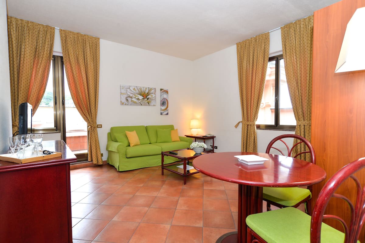 Suite Supérieure, terrasse | Vue de la chambre
