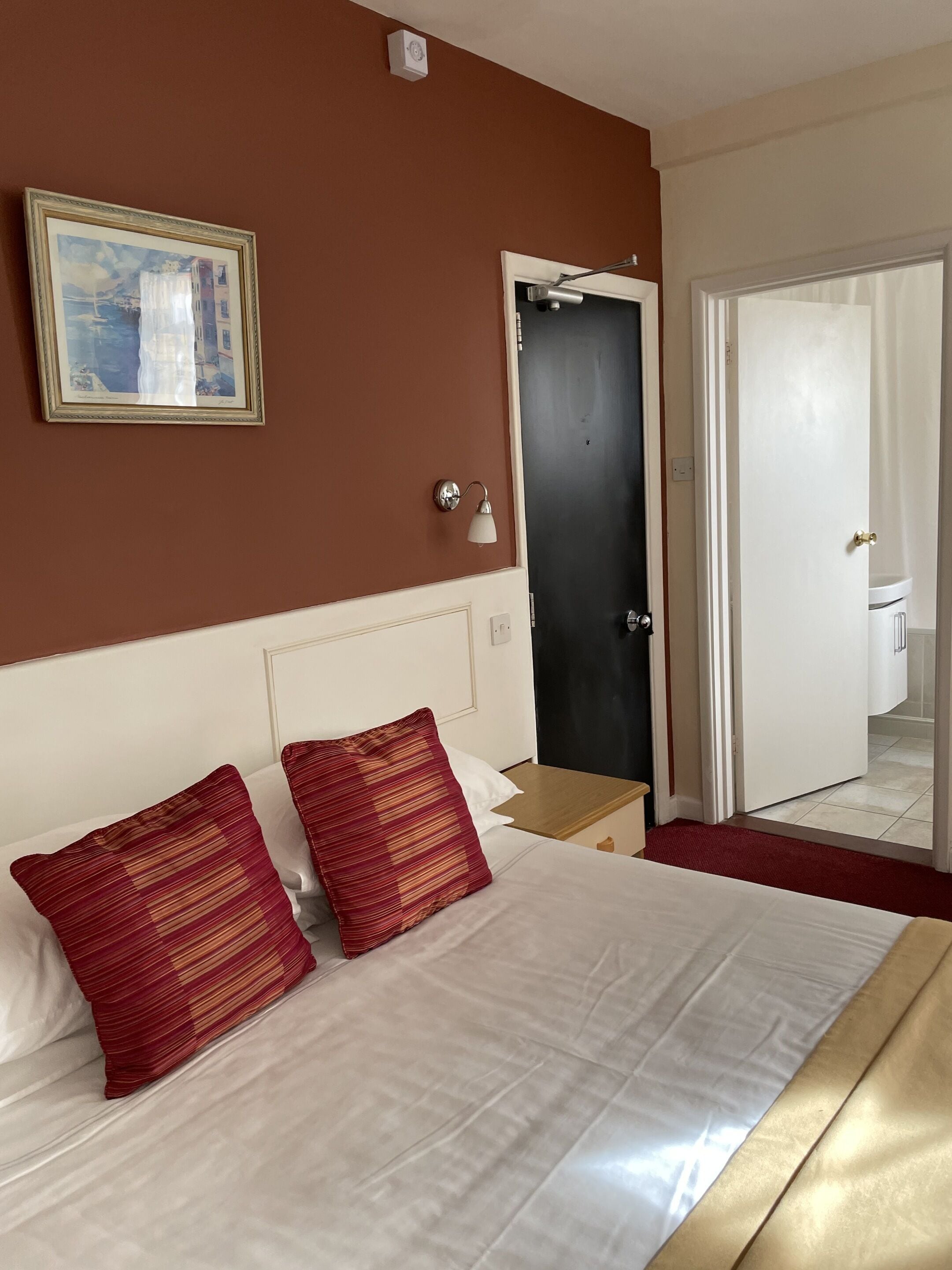 雙人房, 獨立浴室 (with Inland View )