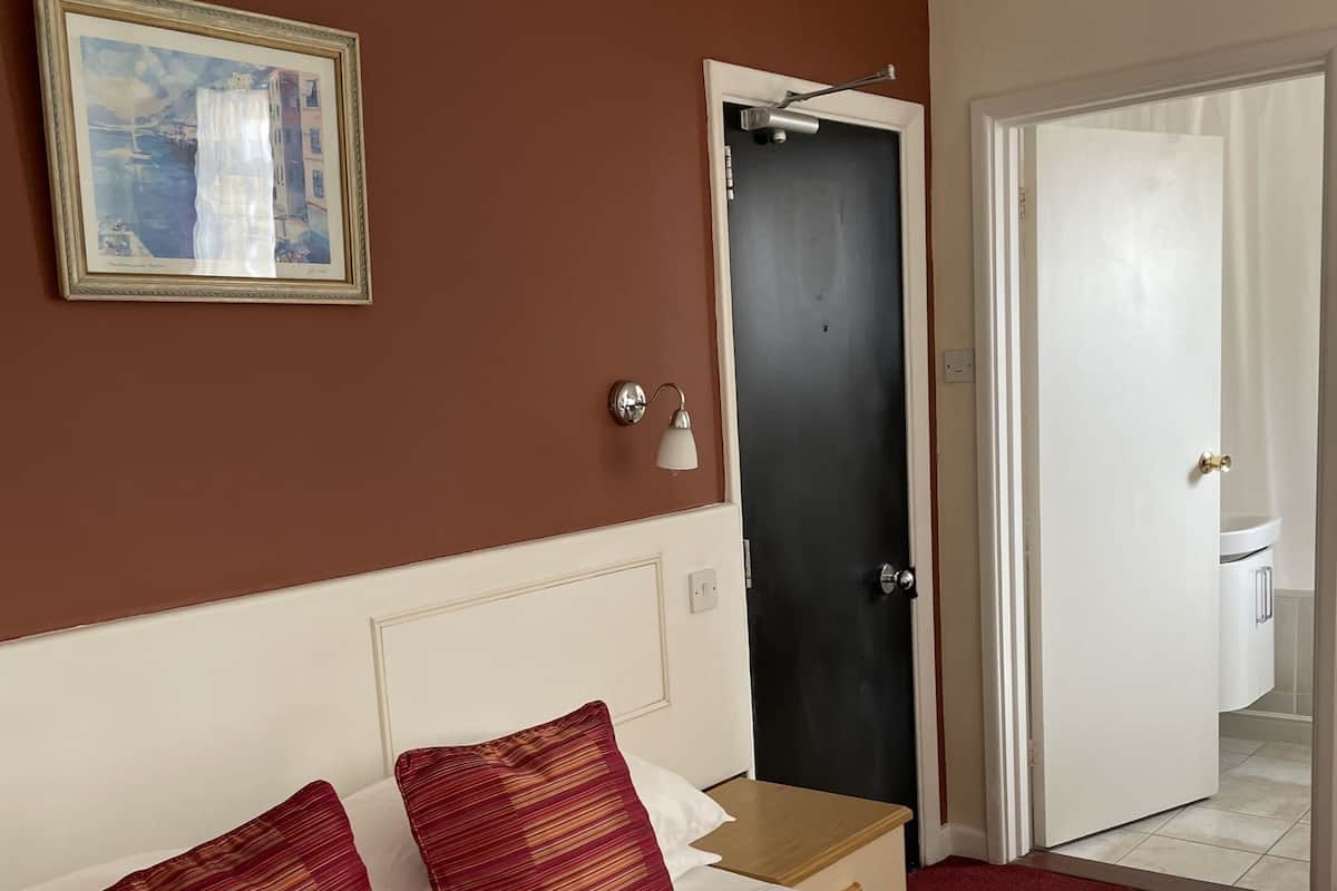 雙人房, 獨立浴室 (with Inland View )