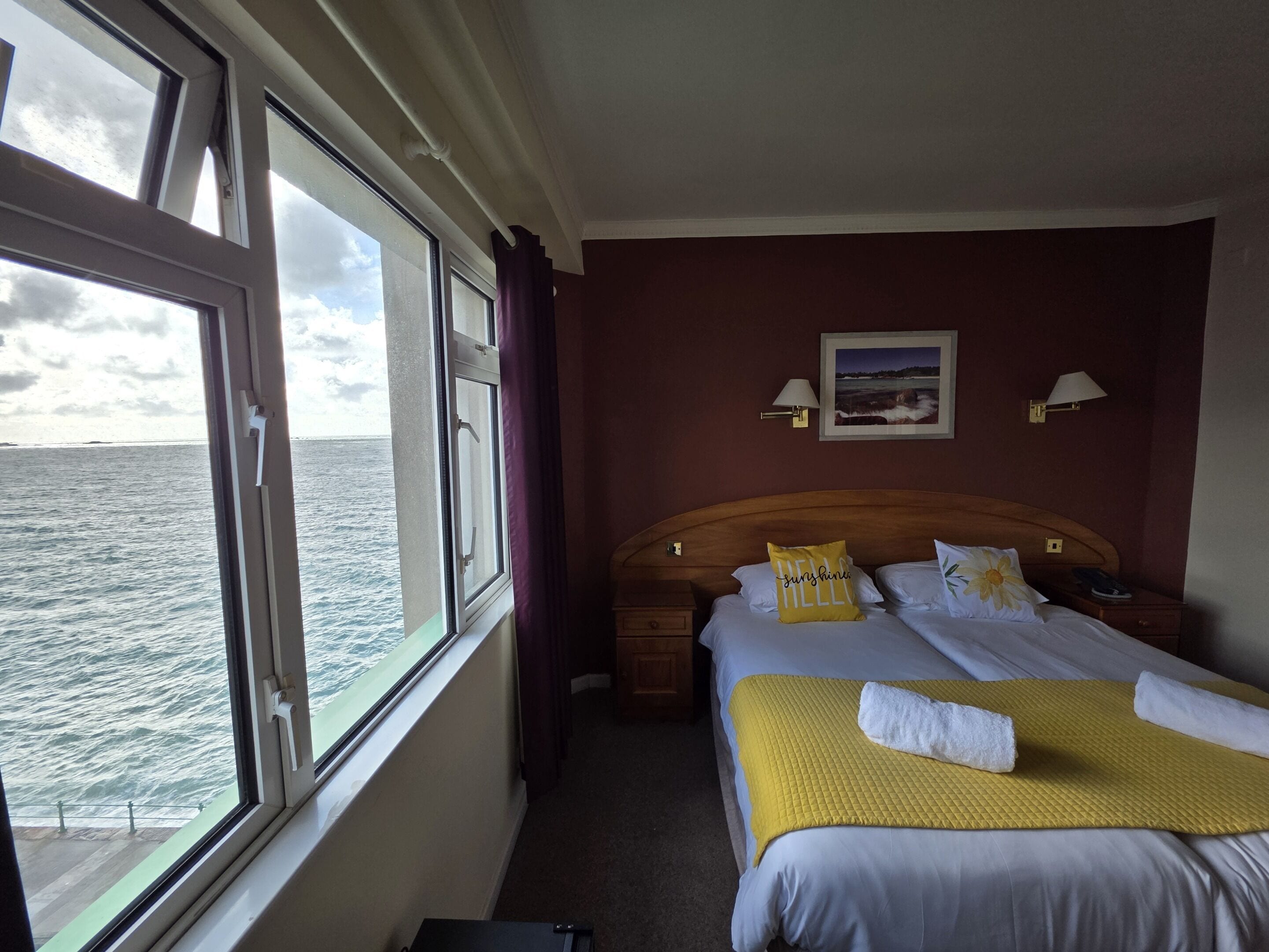 雙床房, 獨立浴室 (Partial Coastal View)