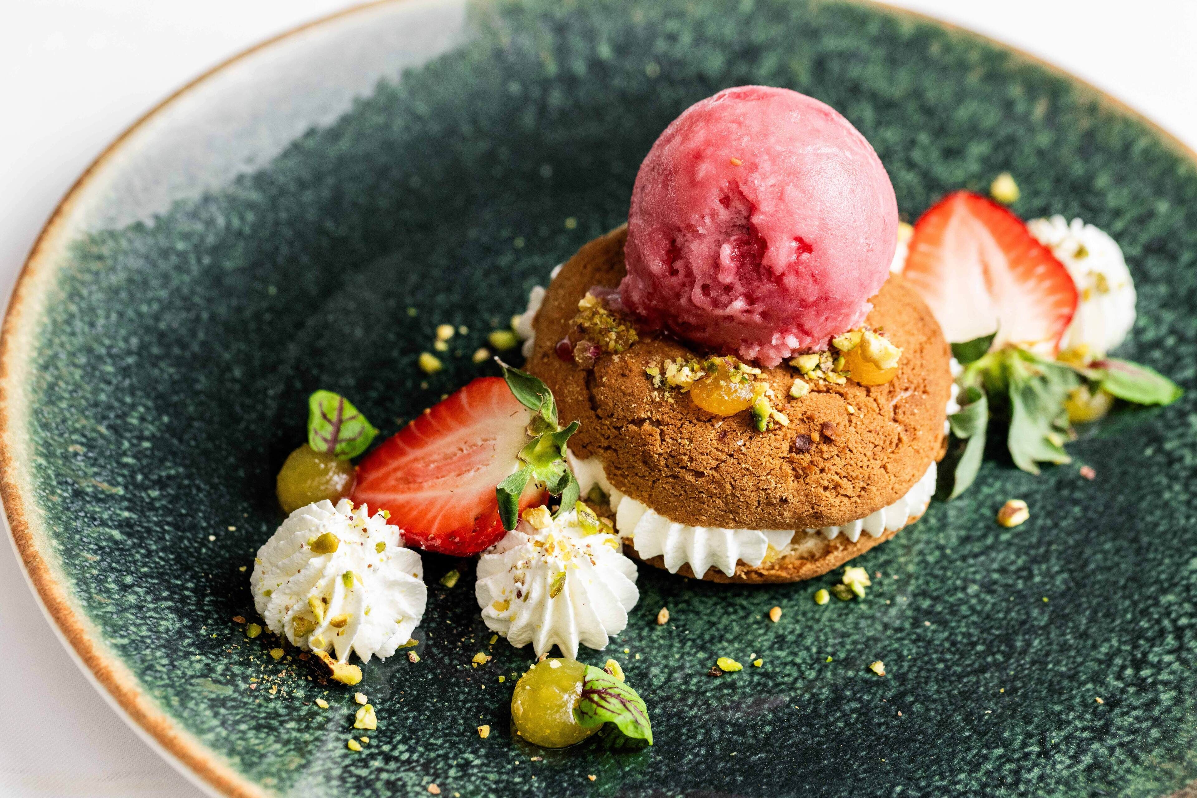 breakfast, lunch and dinner served