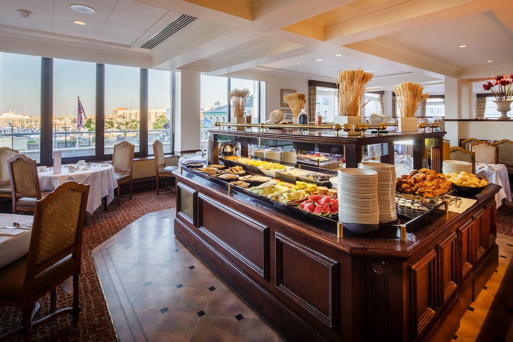 Pomme d’Or Hotel by null